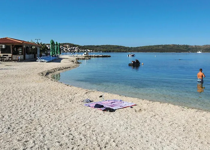 Two-bedroom In Okrug Gornji Trogir