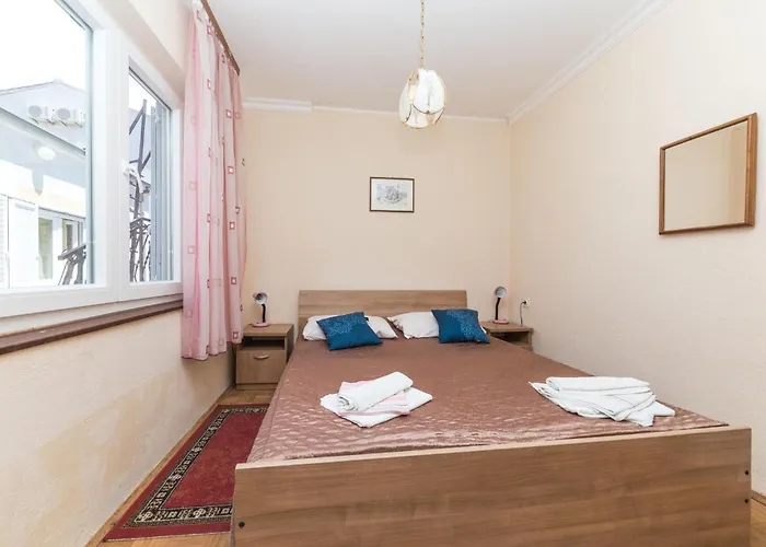 Appartement Two-bedroom In Okrug Gornji Trogir